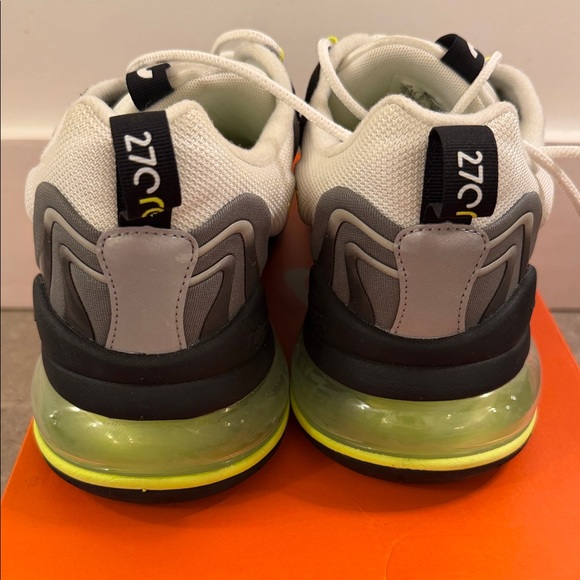 Nike Mens Air max 270 react Black and Lime Sneakers. Size 12.5 - Picture 4 of 9